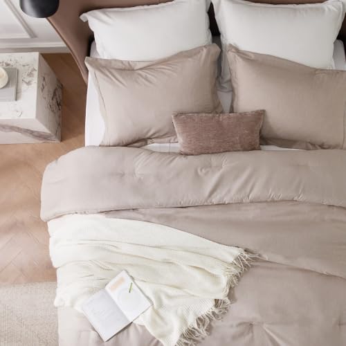 Queen Comforter Set
