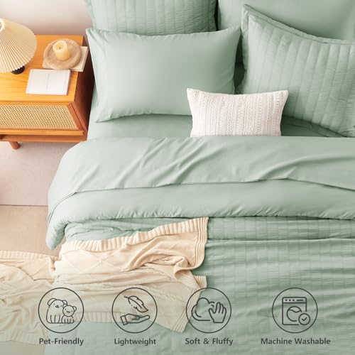 Full Size Comforter Set 7 Pieces Sage Green Seersucker Bed in a Bag