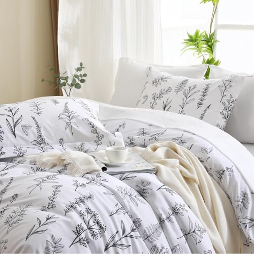 White Bed in a Bag Queen 7 Pieces