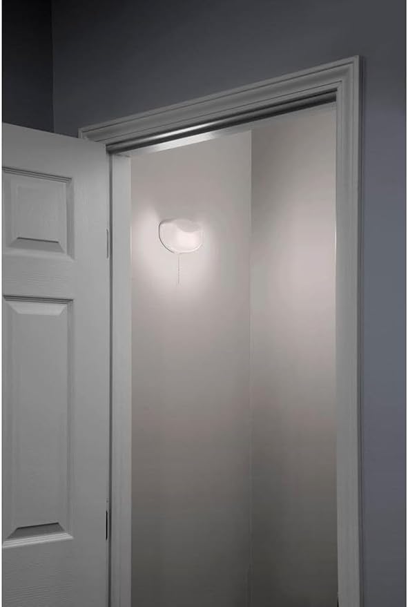 Lithonia Lighting FMMCL 840 S1 M4 4000K LED Flush Mount Closet Light