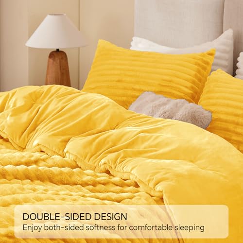 Fleece King Comforter Set