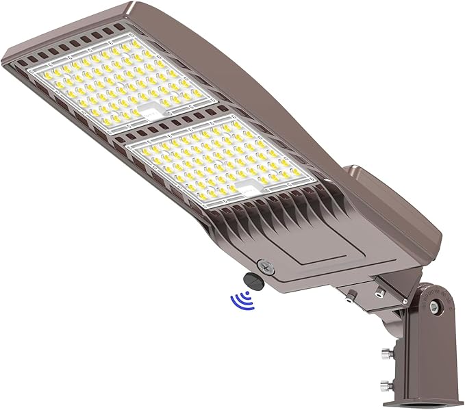 BBESTLED 400W LED Parking Lot Light Dusk to Dawn Photocell Outdoor Pole Mount