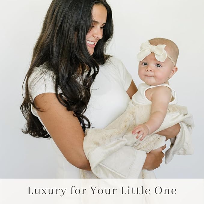 SARANONI Luxury Receiving Blankets for Babies | Ultra-Soft Lush and Boutique Quality Baby Blanket | Ivory - 40” x 30”