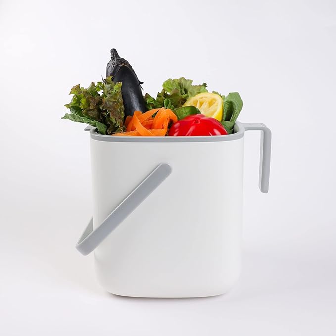 Blue Ginkgo Kitchen Compost Bin [2.6L / 0.69 GAL] – Filter-Free, Odor-Tight Countertop Food Waste Pail with Handles (Made in Korea, White)