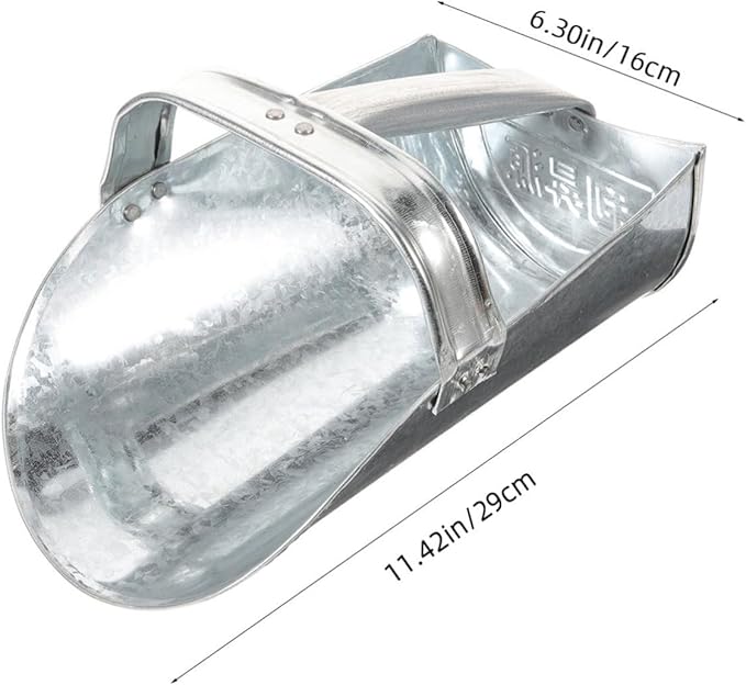 Large Thicken Feed Scoop Livestock Food Shovel for Farm Use Medium Easy to Clean Wear-Resistant for Feeding Poultry and Livestock