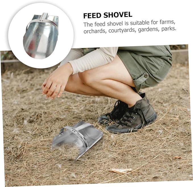 TOYANDONA Thickened Iron Feed Shovel for Veterinary Use Heavy Duty Farm Food Scoop Long Handle for Livestock Feeding and Grain Handling