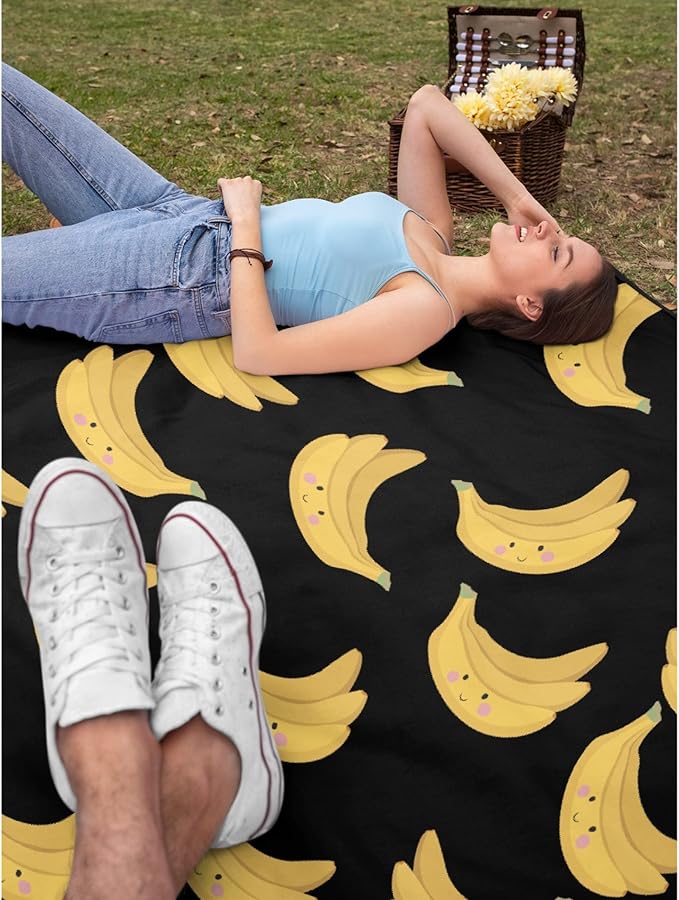 Thuswarm Cute Banana Kawaii Black Flannel Throw Blanket Warm Cozy Soft Funny Print Blankets for Bed Couch Sofa Room Decoration Gifts 50”×40” Small for Kid