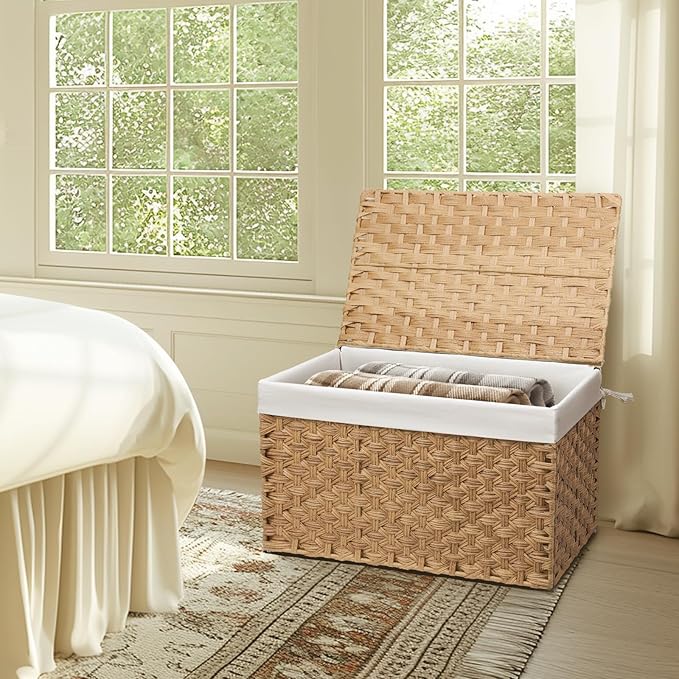 Wicker Storage Basket with Lid, 27.7 Gallon (105L) Large Blanket Basket with Lid, Woven Storage Bin with Handles, Removable Liner, Metal Frame, Foldable, for Bedroom, Laundry Room, Natural