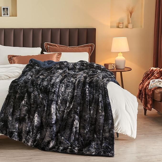 NEWCOSPLAY Super Soft Faux Fur Blanket Twin Size Tie-dye Black Sherpa Fuzzy Plush Warm Blanket for Sofa Bed (Tie-dye Black, Twin(60"x80"))